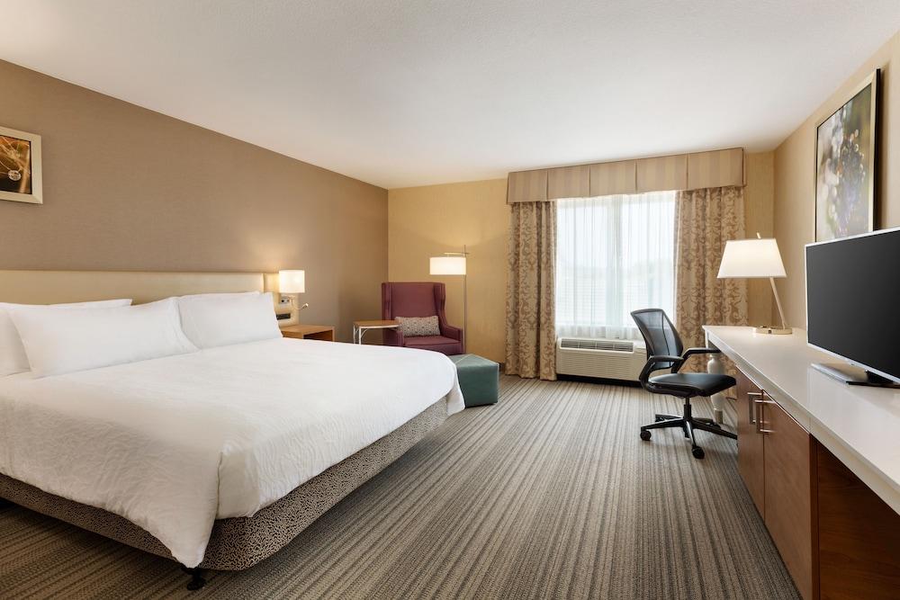 Hilton Garden Inn Roseville Buitenkant foto